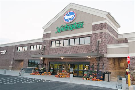 (1x) Kroger - Cantrell Road, Little Rock, AR - Hours & Store Details Kroger is proud to be located at 14000 Cantrell Road, within the north-west section of Little Rock , in River Mountain (by Pankey Park). . Kroger pharmacy cantrell